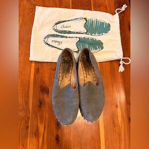 Women’s grey Sabah Sandals